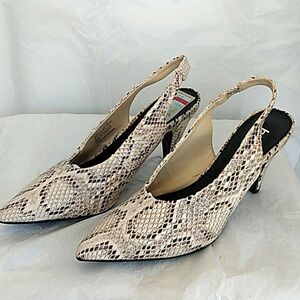 Bar III, snake skin sling back kitten heels, (size 7) Excellent Condition